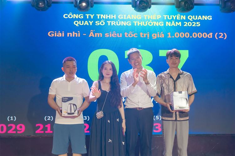 Gala dinner <br> Công ty TNHH Gang thép Tuyên Quang đoàn 3<br>Số lượng: 100 người