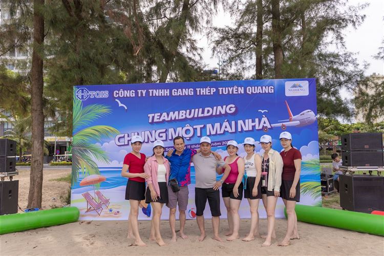 Team Building <br> Chung một mái nhà 6<br> Số lượng: 200 người copy 036640