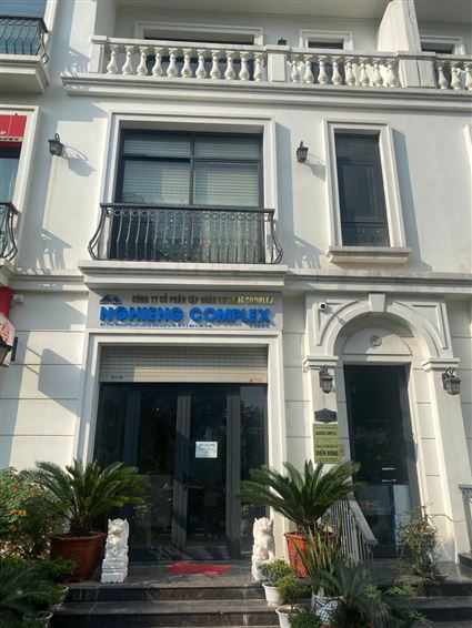 CÔNG TY CỔ PHẦN TẬP ĐOÀN NGHIÊNG COMPLEX