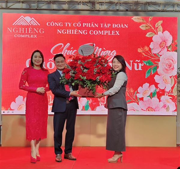 Nghiêng Comlex tổ chức thành công sự kiện tri ân ngày quốc tế phụ nữ 8/3 
