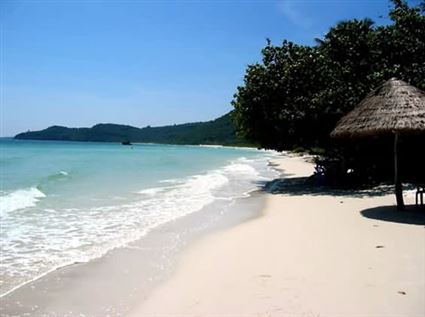 minh-chau-beach-1